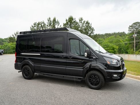 New 2026 Ford Transit 250 148 Medium Roof Extended AWD image 22