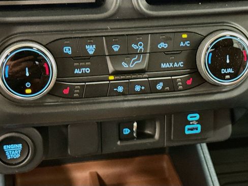 Used 2024 Ford Maverick Lariat FWD image 21