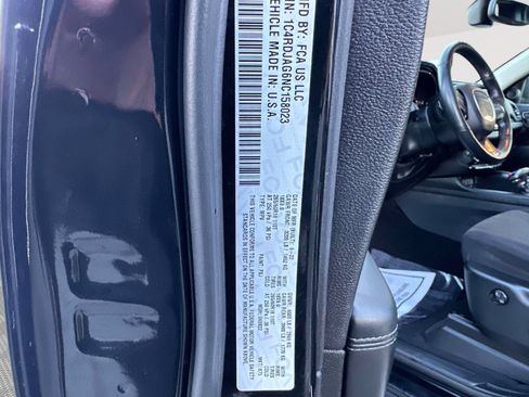 Used 2022 Dodge Durango SXT image 36