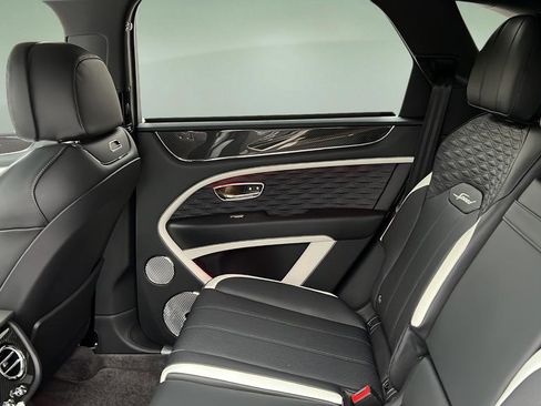 New 2026 Bentley Bentayga Speed image 24