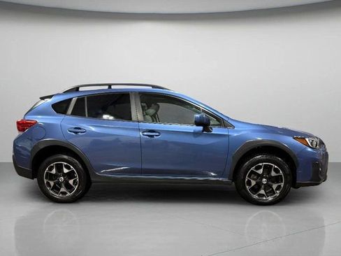 Used 2018 Subaru Crosstrek 2.0i Premium image 2
