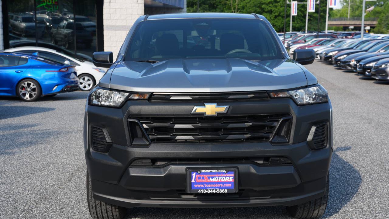 Used 2023 Chevrolet Colorado W/T w/ WT Convenience Package II RWD image 2