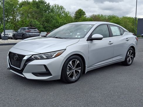 Used 2020 Nissan Sentra SV w/ Trunk Package FWD image 3