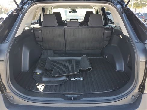 Used 2023 Toyota RAV4 LE image 10
