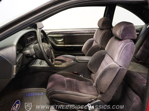 Used 1990 Ford Thunderbird Super image 38