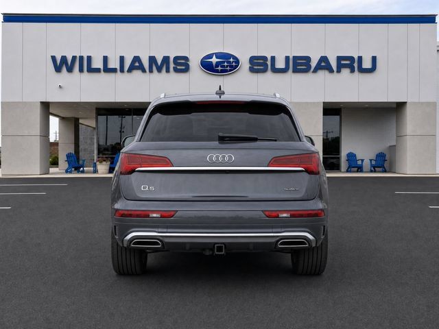 Used 2024 Audi Q5 2.0T Premium Plus w/ Premium Plus Package AWD/4WD image 6