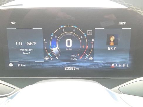 Used 2024 Chevrolet Traverse LT w/ LPO, Floor Liner Package FWD image 43