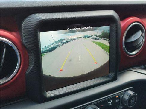 Used 2021 Jeep Wrangler Unlimited Rubicon image 28