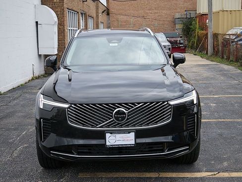 New 2026 Volvo XC90 B6 Plus w/ Protection Package Premier image 5
