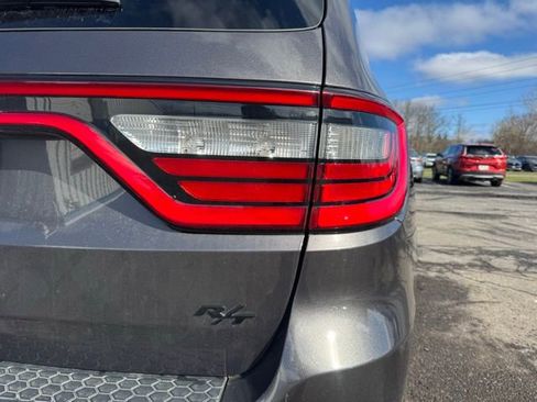 Used 2018 Dodge Durango R/T w/ Blacktop Package image 9