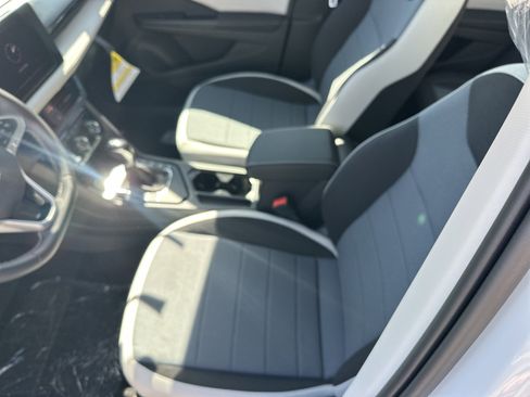 New 2026 Volkswagen Taos S FWD image 17