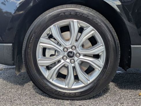Used 2023 Ford Edge Titanium w/ Cargo Accessory Package AWD/4WD image 31