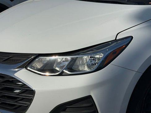 Used 2019 Chevrolet Cruze LS FWD image 8