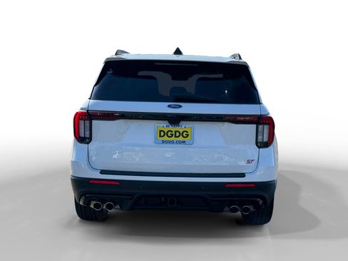 New 2026 Ford Explorer ST w/ Sun And Sound Package image 4