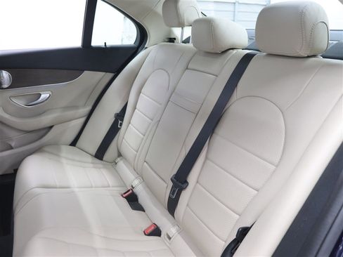 Used 2020 Mercedes-Benz C 300 4MATIC Sedan image 11