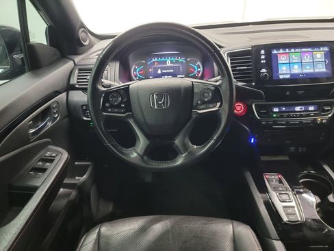 Used 2021 Honda Pilot Black Edition image 16