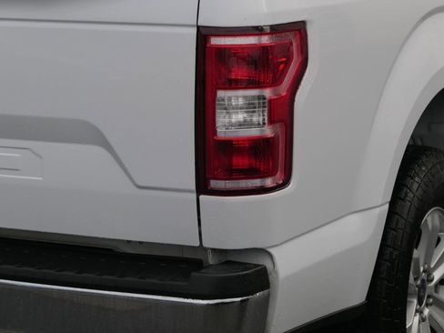 Used 2018 Ford F150 XLT image 5