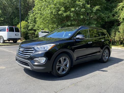 Used 2016 Hyundai Santa Fe SE w/ Option Group 03 FWD image 5