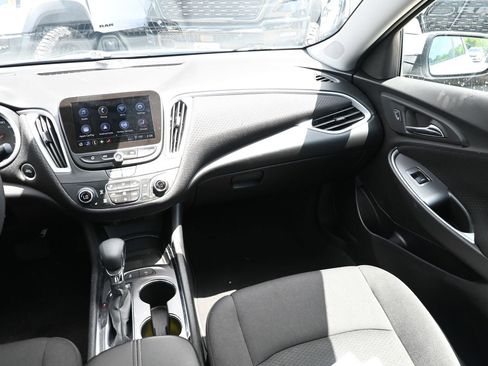 Used 2024 Chevrolet Malibu LT FWD image 21