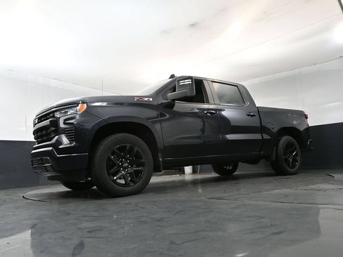 Used 2024 Chevrolet Silverado 1500 RST w/ Z71 Off-Road Package AWD/4WD image 20