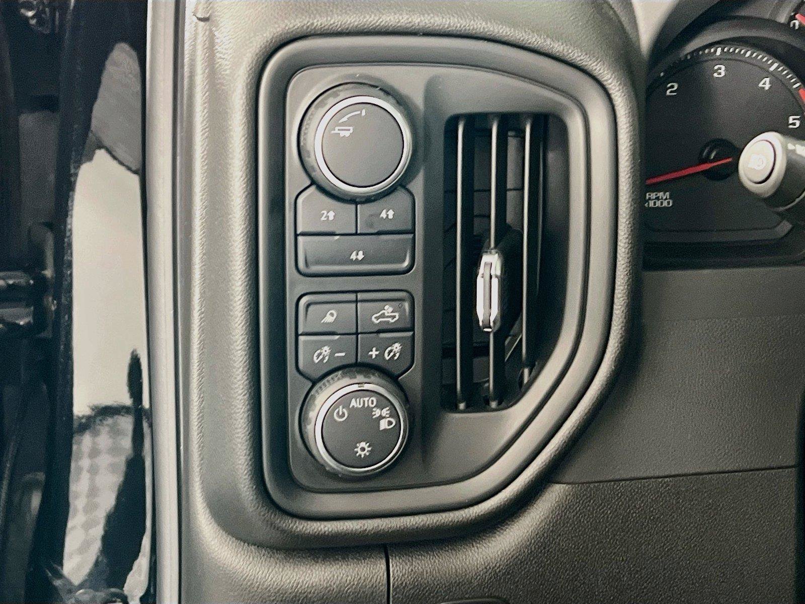 Used 2025 Chevrolet Silverado 2500 Custom w/ Custom Value Package AWD/4WD image 11
