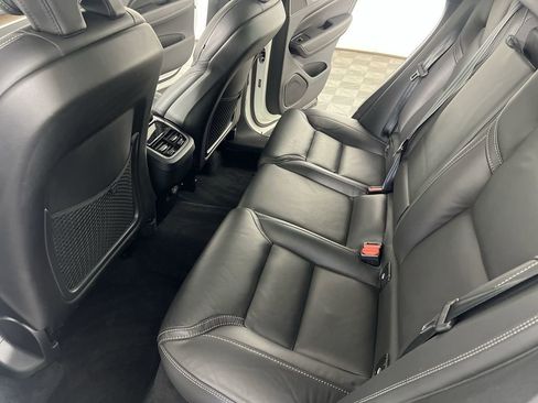 Used 2023 Volvo XC60 B6 Ultimate AWD/4WD image 25