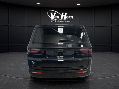 Used 2024 Jeep Wagoneer L Series II w/ Convenience Group I image 44
