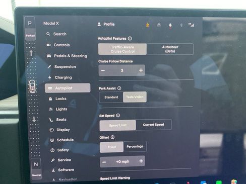 Used 2023 Tesla Model X image 23