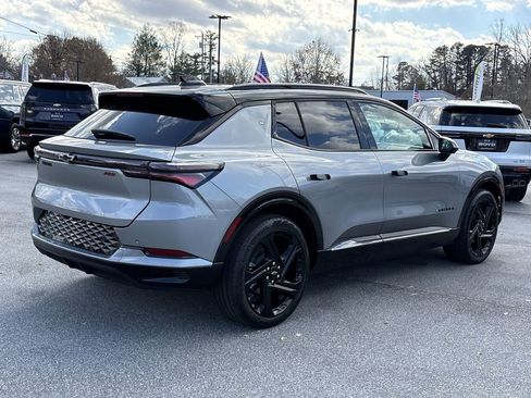New 2026 Chevrolet Equinox EV RS image 8
