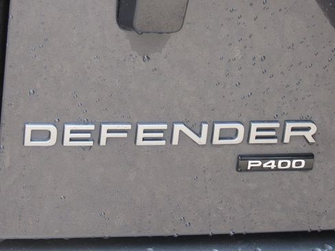 Used 2023 Land Rover Defender 110 X-Dynamic SE AWD/4WD image 8