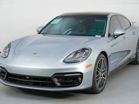 Used 2023 Porsche Panamera Platinum Edition RWD image 51