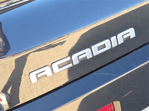 Used 2019 GMC Acadia Denali w/ Technology Package image 10