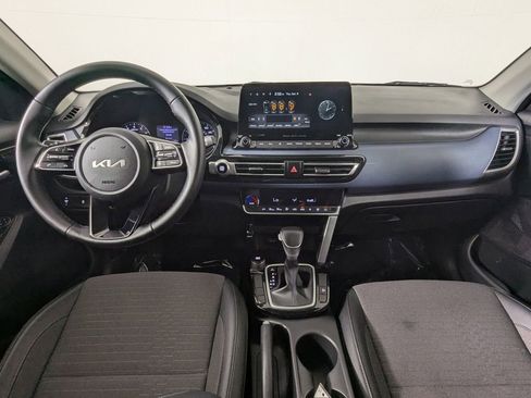 Used 2022 Kia Seltos S image 14