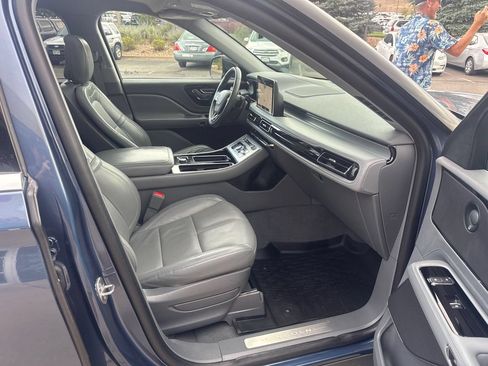 Used 2020 Lincoln Aviator Reserve w/ Equipment Group 201A AWD/4WD image 25