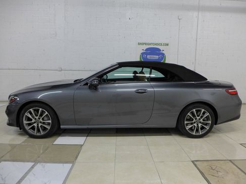 Used 2018 Mercedes-Benz E 400 4MATIC Cabriolet image 5