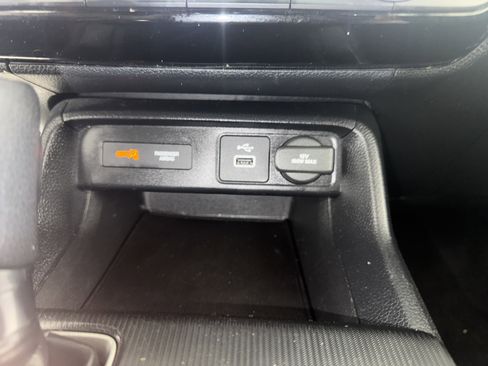 Certified 2023 Honda Civic LX image 27