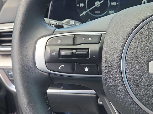 Used 2025 Kia Sportage SX AWD/4WD image 26