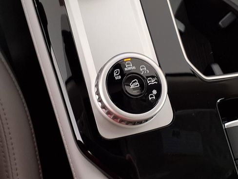New 2026 Mitsubishi Outlander SE FWD image 23