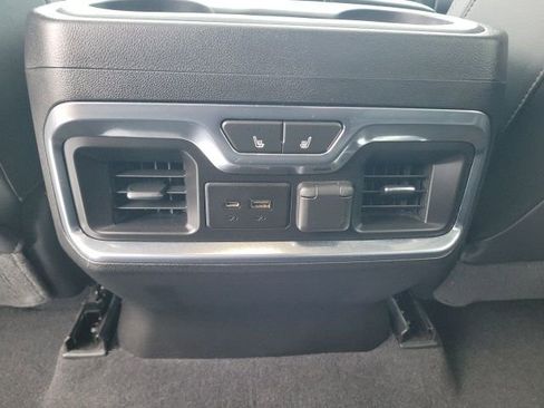 Used 2020 Chevrolet Silverado 1500 High Country w/ Technology Package AWD/4WD image 33