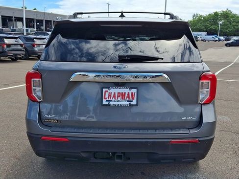 Certified 2023 Ford Explorer XLT w/ Class IV Trailer Tow Package AWD/4WD image 5