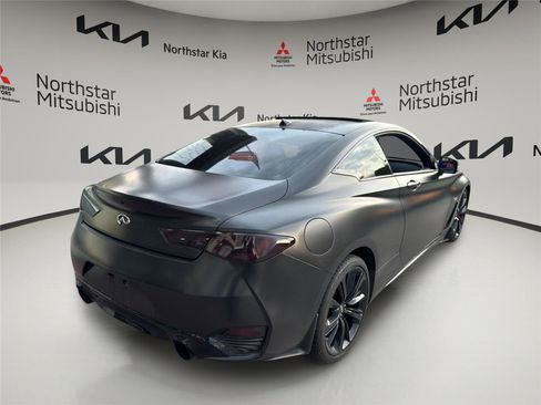 Used 2018 INFINITI Q60 Red Sport 400 AWD/4WD image 4