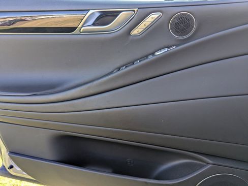 Used 2023 Genesis G80 2.5T image 16