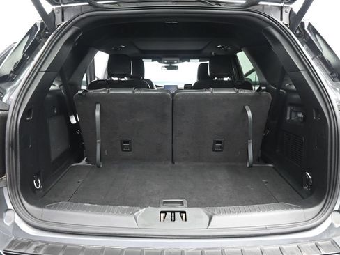 Used 2023 Ford Explorer ST-Line w/ Class IV Trailer Tow Package RWD image 18