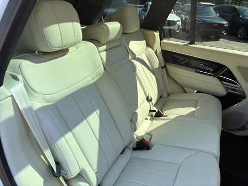 New 2026 Land Rover Range Rover SE AWD/4WD image 29