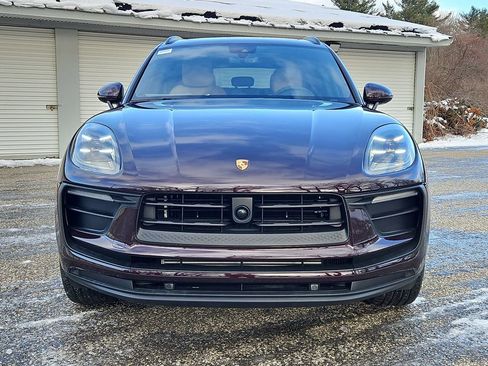 New 2026 Porsche Macan image 7