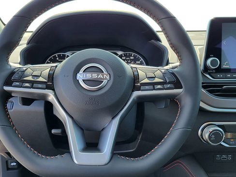 New 2026 Nissan Altima 2.5 SR FWD image 23