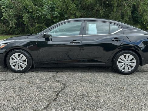 Used 2020 Nissan Sentra S FWD image 25