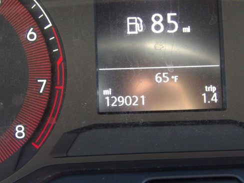 Used 2019 Volkswagen Jetta R-Line image 17