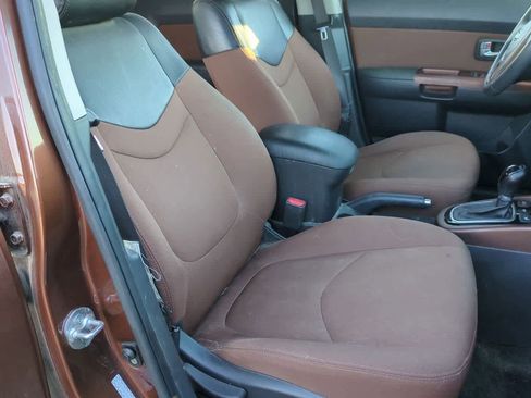 Used 2012 Kia Soul ! w/ Red Rock Special Edition Pkg image 22