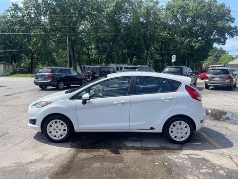 Used 2014 Ford Fiesta S FWD image 8